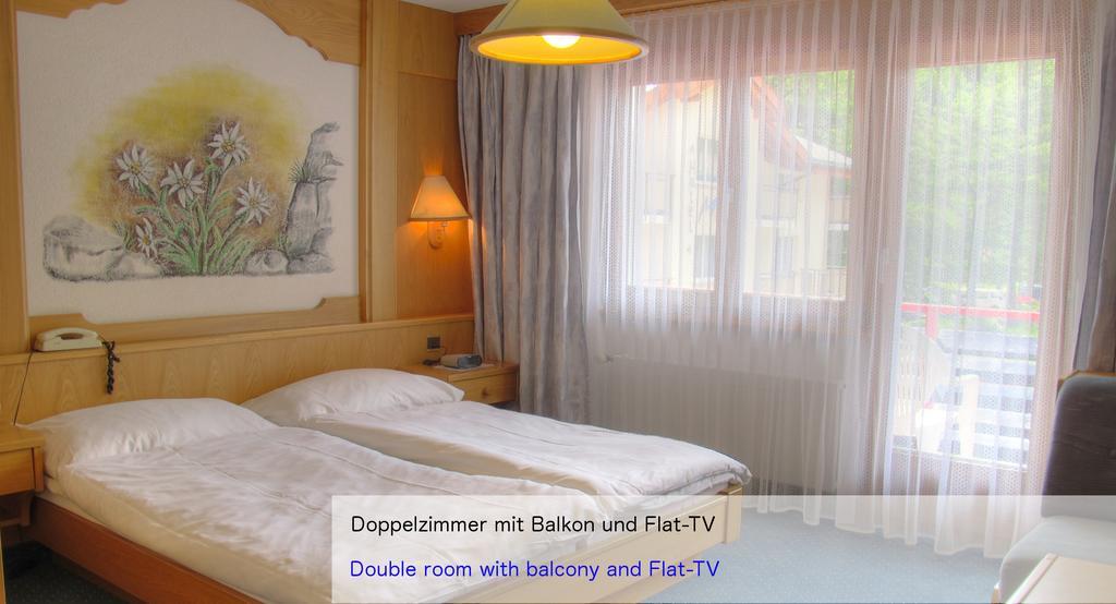 Hotel Restaurant Mattmarkblick Saas-Almagell Room photo