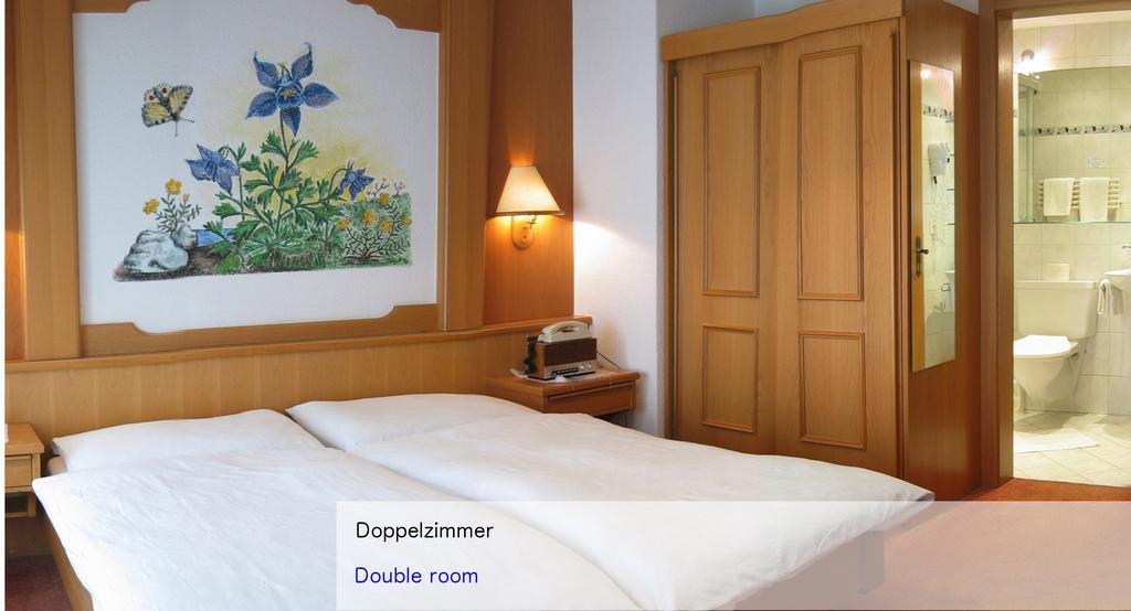 Hotel Restaurant Mattmarkblick Saas-Almagell Room photo